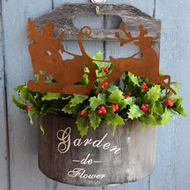 Pack of 4 Christmas Rust Decorative Garden Decoration Gifts for Outdoor Easter Christmas Garden Stake, Santa Claus Drives Reindeer Christmas Decoration, Metal Rust Stake Farm Spring Decoration (Rust