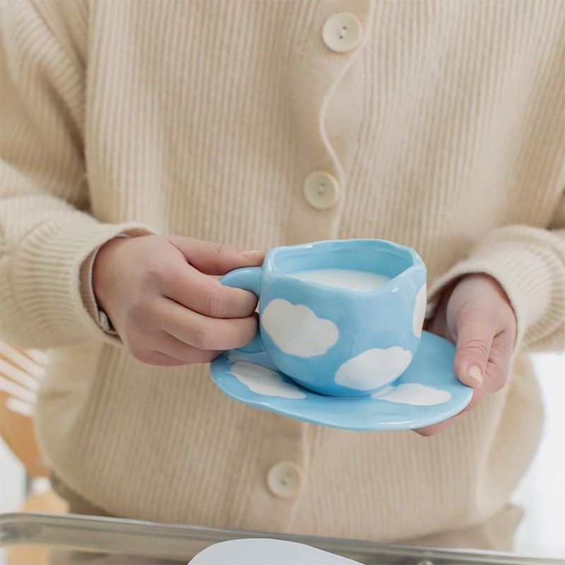 Noviko Cloud - Taza con platillo de cerámica para niñas