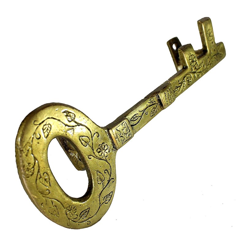 ESPLANADE Designer Peacock Brass Door Handle (Treasure Key)