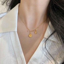 Xmsrn Vintage Crystal Starfish Choker Necklace Shell Conch Pendant Necklace Gold Scallop Choker Necklace Boho Sea Star Choker Necklace for Women