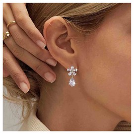 Allereya Vintage Crystal Flower Drop Earrings Rhinestone Teardrop Dangle Earrings Gold Cz Flower Stud Earrings Sparkly Waterdrop Cz Earrings Jewelry for Women and Girls
