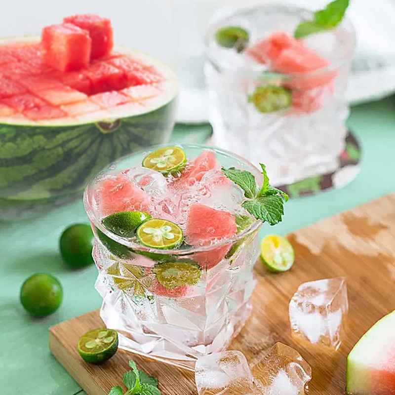Watermelon Cutter Slicer,Stainless Steel Watermelon Cube Cutter Quickly Safe Watermelon