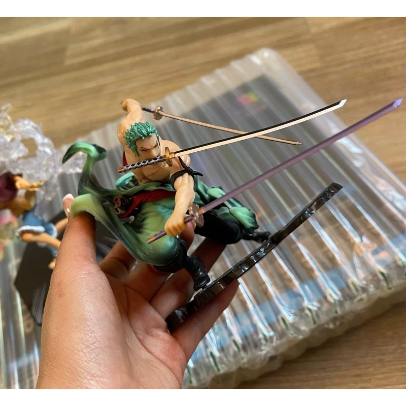 Pmarket Figura Colección Zoro Roronoa De One Piece En Pedestal