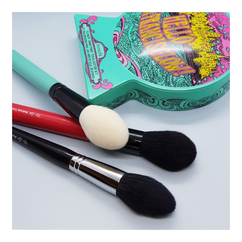 Tapered Powder Brush - Mint / 테이퍼드 파우더 브러쉬 -