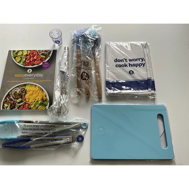 Weight Watchers Kit Whisk Tongs 1oz Measuring Cup Spoons Spatula