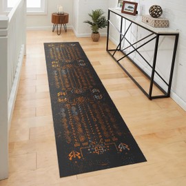Mont Brera Runner Rug for Hallway and Entryway, Vintage Persian Design with Non-Slip Backing, Washable Wool & Silk Blend, Machine Washable, Copper Black (Black, 2'6" x 8')