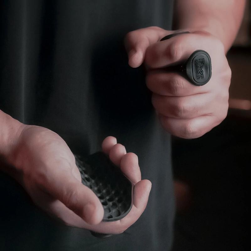Octo MaxGrip Workout Grip for Maximum Strength - Anatomical Design