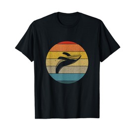 Vintage retro sunset ocean reaching humpback whale T-Shirt