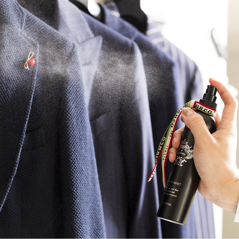 Orobianco Suit Up Mist Original Handkerchief Gift Set