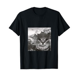 War Cat in the Battlefield, Kitten Soldier Selfie in Battle Men Women T-Shirt