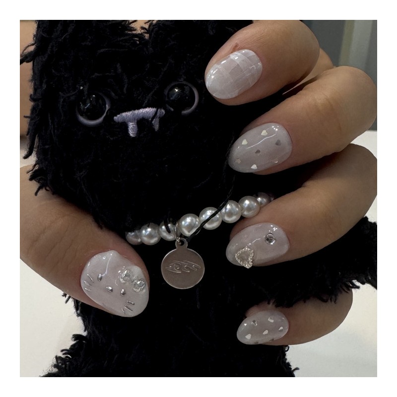Silver Garo Kitty Handmade Nail Tips - Long Almond /