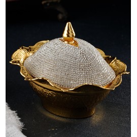 DEMMEX - XMas 2024 - Crystal Coated Fancy Sugar Candy Chocolate Turkish Delight Bowl Serving Dish with Lid and Spoon, 6x4 Inches, 10 Ounces Capacity, Handmade, Gold