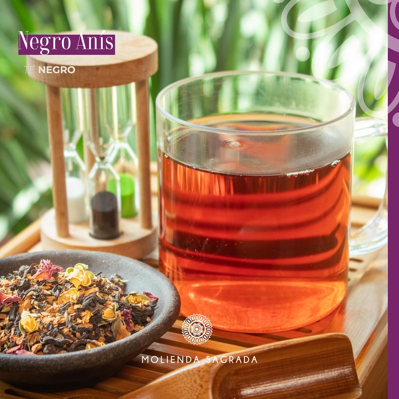 Molienda Sagrada, Té Negro Anís, Infusión de té negro con