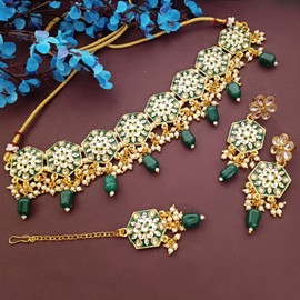 Efulgenz Conjunto de gargantilla de joyería india Maang Tikka pendientes Bollywood de cristal Kundan para boda dorado