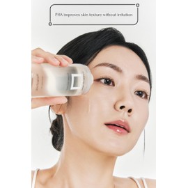 UNMUTE Hydro Calming Clearing Essence 200ml (6.76 oz) – Hydrating & Soothing Essence with PHA, 10 Hyaluronic Acid Complex & White Tea Tree | For Dry, Dehydrated & Sensitive Skin