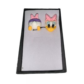 Unbranded Mickey & Friends Collection Daisy Duck Clip On Earrings NEW    (J108)