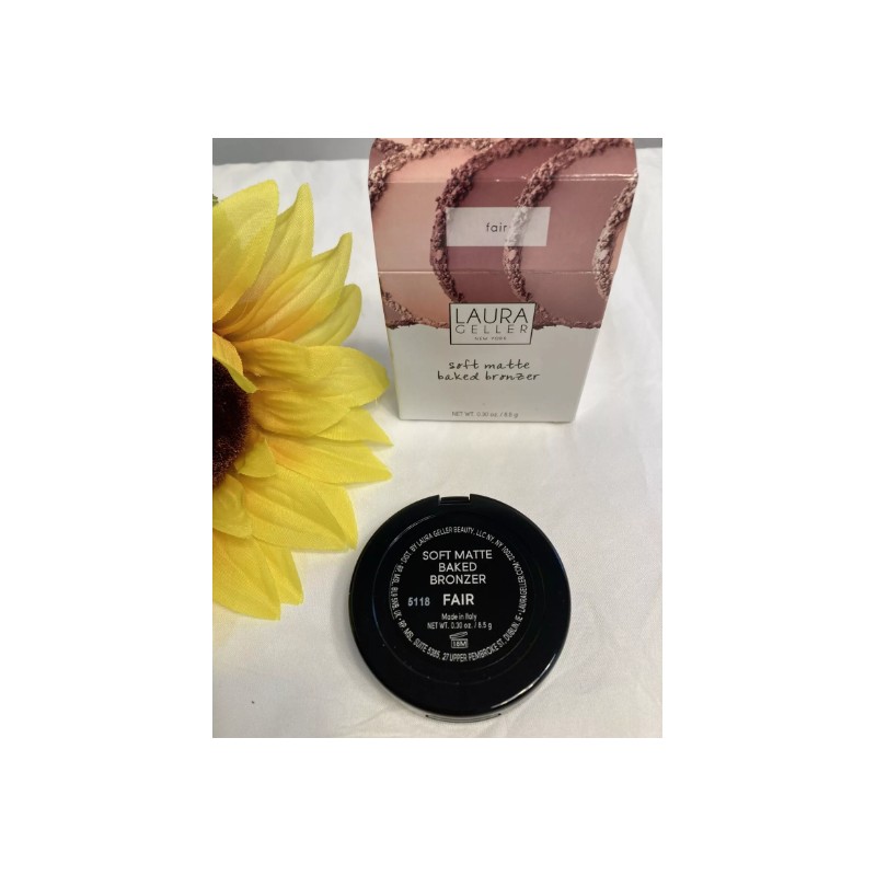Laura Geller Soft Matte Baked Bronzer ~ FAIR ~ full