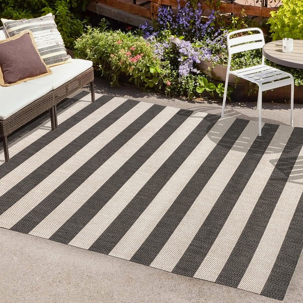 JONATHAN Y SMB203B-5 Negril Two-Tone Wide Stripe Indoor Outdoor Farmhouse Transitional Traditional Area Rug,High Traffic,Kitchen,Living Room,Backyard,Non Shedding,5 X 8,Black/Beige