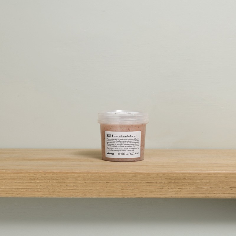 Davines SOLU Sea Salt Scrub Cleanser