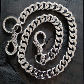 Double Skull Wallet Chain Marine Grade Stainless Steel in Black Metal Gift Box - Biker Chains - Blackstatic Collection | Graduation & Fathers Day - Gifts For Men