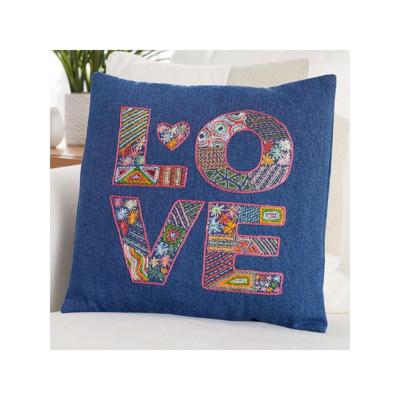 Anchor Tap Tapestry Wool, Black