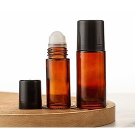 Junfamilee 2 Pcs Brown 50ml Glass Essential Oil Roller Bottles ，Fragrance Roller Bottles Roll on Bottles Empty Deodorant Bottle Containers Rollerball Bottles for Accessories。Refillable Containers