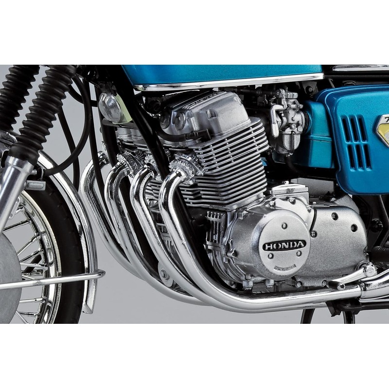 Aoshima 1/12 The Bike Series No.1 Honda CB750 Dream CB750