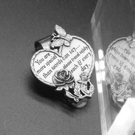 zhuofangda Heart-Shaped Visor Clip Car Visor Medal Accessories Bless Driving Safety Religious Gift for Parent, Family, Friend, Teens, New and Old Driver (2 PCS)