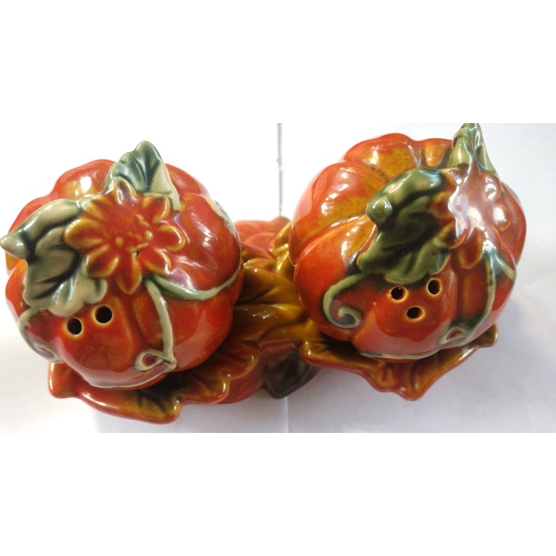 Select Rogers Cranberry Set, Gravy Boat /Tray, Pumpkin Salt Pepper,