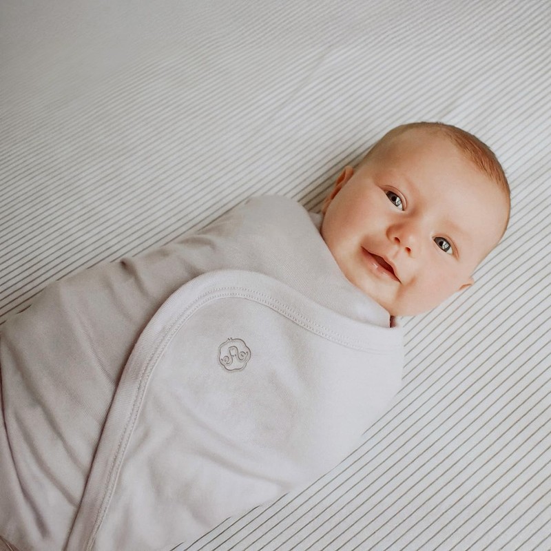 Woolino Baby Swaddle Blanket, 100% Merino Wool Receiving Blanket for
