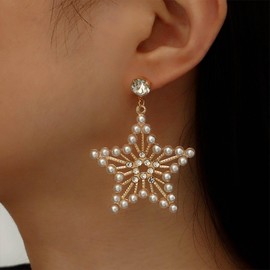 Iaceble Boho Rhinestone Star Earrings Pearl Star Dangle Earrings Crystal Star Drop Earrings Gold Pearl Crystal Earrings Exaggerted Star Earrings Jewelry for Women