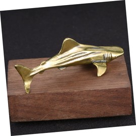 iplusmile Brass Shark Figurine Creative Desktop Decor Exquisite Shark Shaped Ornament for Home Office Unique Present Idea with Smooth Surface Material and Stable Design
