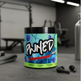 PWNED – Suplemento en polvo a base de Aminoácidos, Vitaminas y Ginseng | Para uso pre entreno (pre workout) y gaming con AstraGin y Dynamine | 210 gramos | 30 porciones (Blue Raspberry)