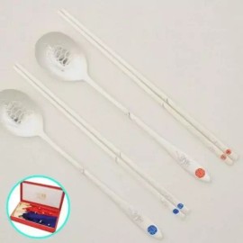 Goldsmsile [골드스마일]국산 수저세트 거북 백동 은수저 2벌 선물세트 구정선물 [Gold Smile] Korean-made Spoon Set, Turtle-shaped Baekdong Silver Spoon 2 sets, Gift Set for Lunar New Year