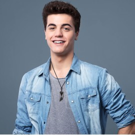 coai Wolf Fang Pendant Necklace, Non-metal, Black