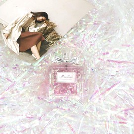 200 Grams Shredded Tissue Paper, Iridescent Shredded Paper for Hamper Filling, Gift Packaging and Gift Decoration