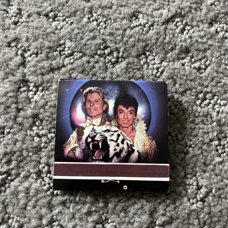 SIEGFRIED & ROY UNUSED MATCHES FROM THE FRONTIER / Vintage