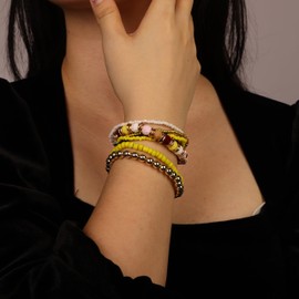 YERTTER Boho 7 Pieces Assorted Colors Beaded Bracelet Set Stretch Bracelet Stackable Vintage Bracelets String Multilayered Bracelets, 7.5 Inches, beads, no gemstone