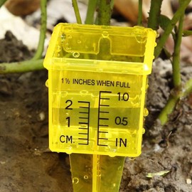 Sprinkler Water Gauge | Translucent Yellow Water Meter - Wide Mouth Square Sprinkler Catch Cups, Reusable Rain Meter with Stake for Outdoor Water Measuring