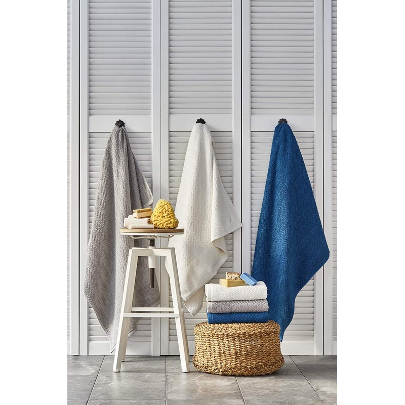 Nautica Zigzag Bath Towel, 100% Cotton, 70 x 140 cm,