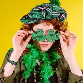 Flyonce Wedding Bridal Bracelet for Brides, Green Rhinestone Crystal Flower Cluster Elastic Stretch for Women