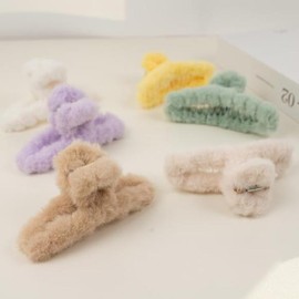 Pretty half-up mink fur claw clip hair clip / 예쁜 반머리 밍크 털 집게핀 머리핀
