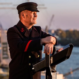 HAMMABURG Prinz Heinrich Cloth Hat - Captain's Hat with Oak Leaf Borders - Made in Germany - Unisex - All Seasons, black, 58