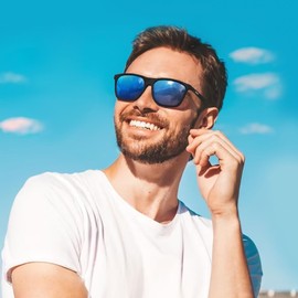 Polarized sunglasses for men/women; Vintage/classic/elegant light frame; HD pilot lenses; Golf/driving/fishing/travel Eyewear