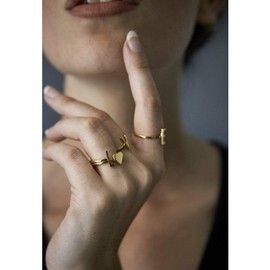 Design Letters Ring A-Z (Gold) J, Metal, One Size