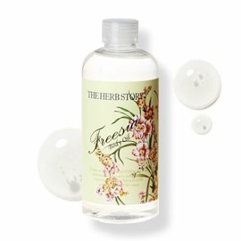 Freesia Moisturizing Aroma Body Oil 300ml (W90E401) - Basic product / 프리지아 보습 아로마 바디오일 300ml (W90E401) - 기본상품