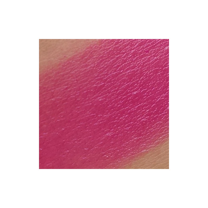 Makeup Revolution Scandalous Lipstick Crime