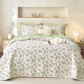 Wake In Cloud - Shabby Chic Quilt Set, Floral Coquette Cottagecore Vintage Flower for Women Teen Girls, Reversible Lightweight Bedspread Coverlet, 3 Pieces, Sage Green, Queen/Full Size