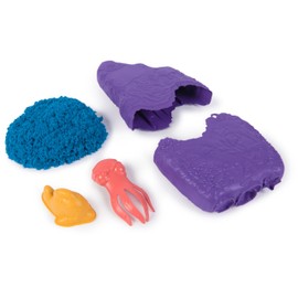 Kinetic Sand Project Planet Coral Reef Set - Playset Made of 100% Recycled Plastic with 227 g Magic Sand, Play Container and 2 Tools, for Creative Indoor Sand Game, for Children from 3 Years