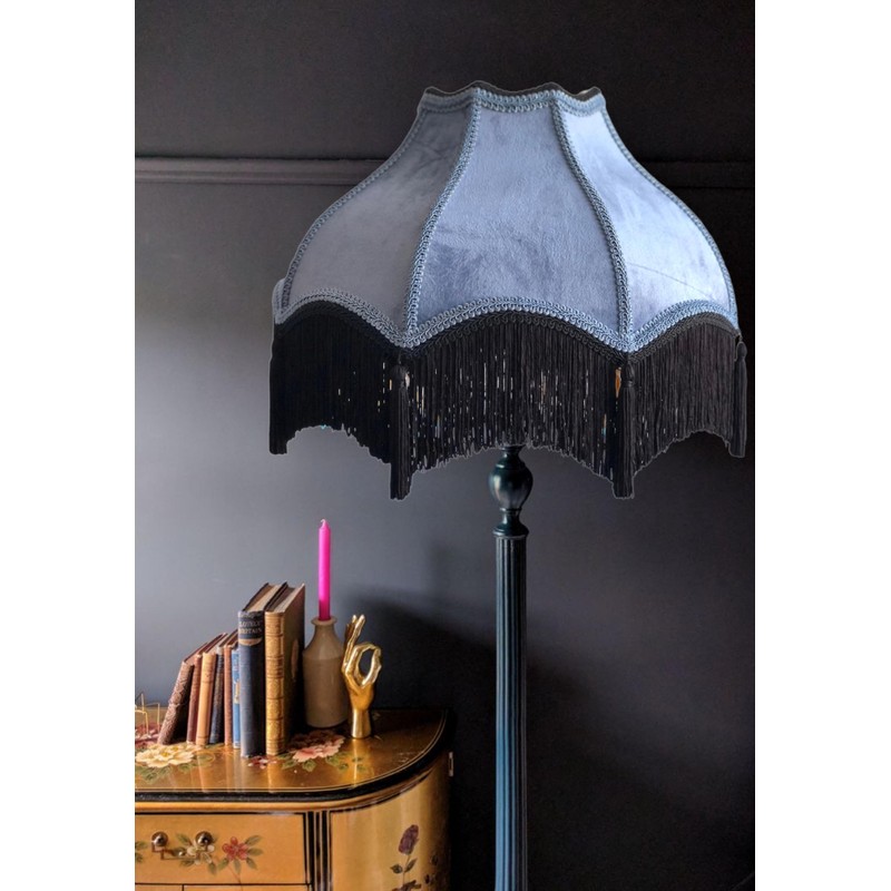 Tristan Home Premium Classic Victorian Style Bell Shape Scallop Velvet